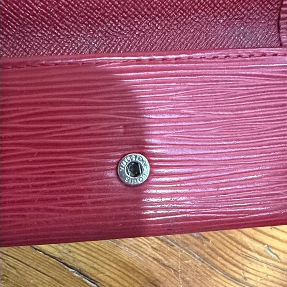 Louis Vuitton Women's Red Key Wallet Pouch